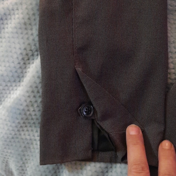 Blazer - Picture 4 of 4